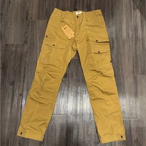 Men's FjallRaven Vidda Pro Ventilated Trousers size 34/32 (50R) Buckwheat Brown